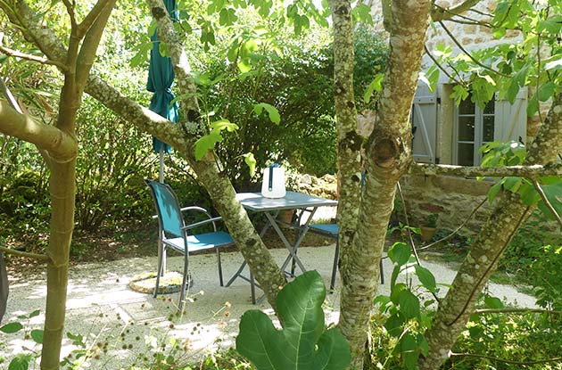 gîte avec un jardin tranquille