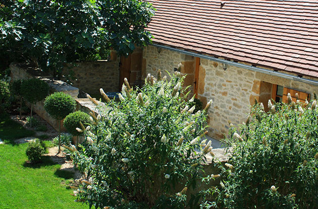 Chambre ind&eacute;pendante avec vue sur le jardin